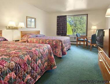 Hotel Super 8 By Wyndham Sturgeon Bay Zewnętrze zdjęcie