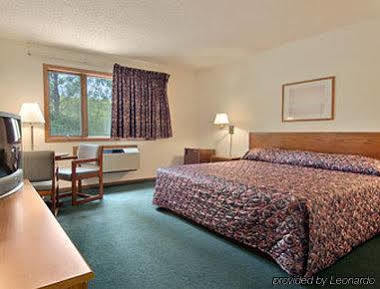 Hotel Super 8 By Wyndham Sturgeon Bay Zewnętrze zdjęcie